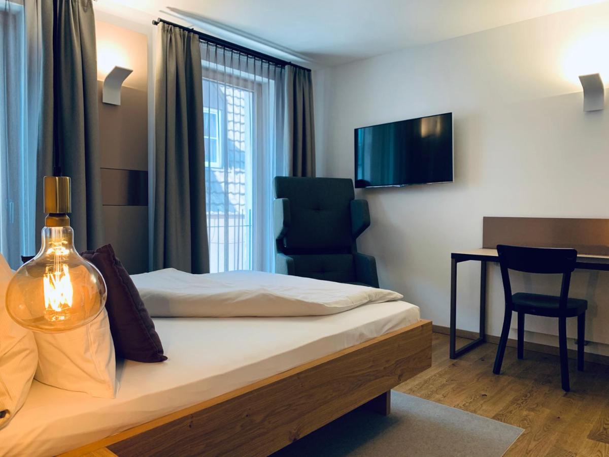 Stadthotel Kachelofen Krumbach Exteriör bild