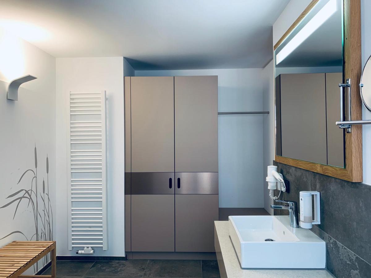 Stadthotel Kachelofen Krumbach Exteriör bild