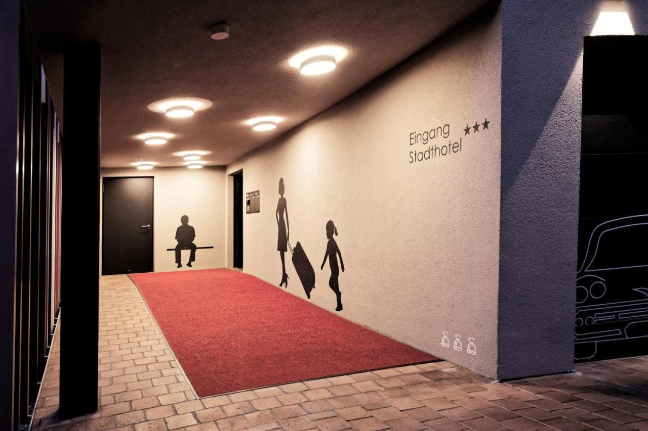 Stadthotel Kachelofen Krumbach Exteriör bild
