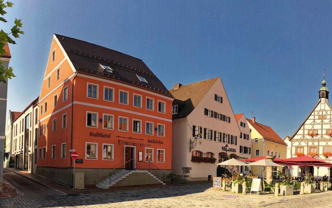 Stadthotel Kachelofen Krumbach Exteriör bild