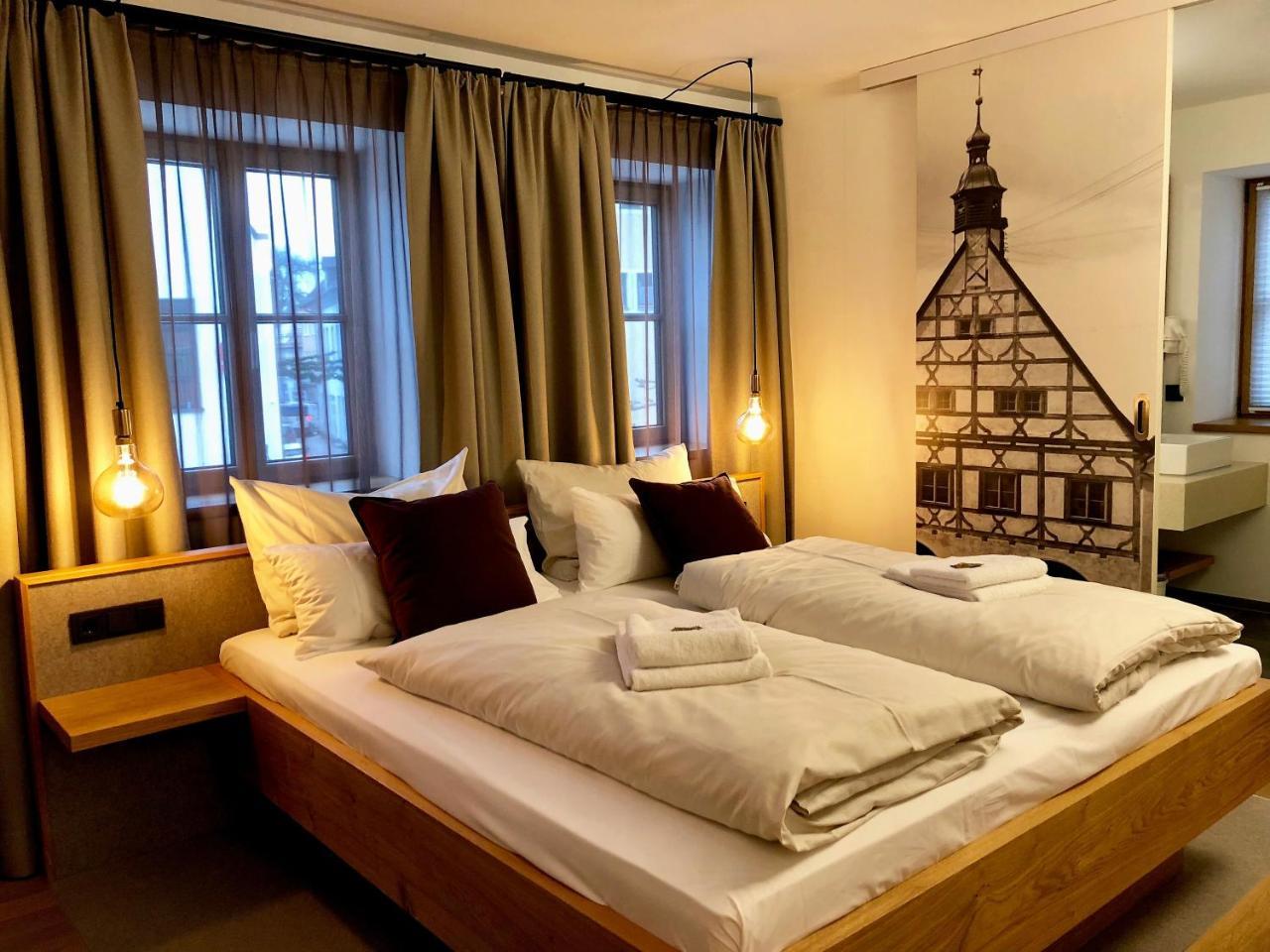 Stadthotel Kachelofen Krumbach Exteriör bild